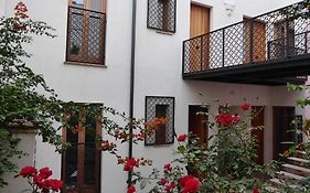 La Casa De La Escalera Bajo Derecha